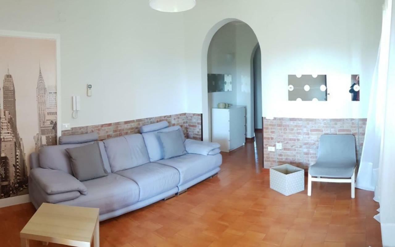 Villa Fioroni Leporano Eksteriør billede